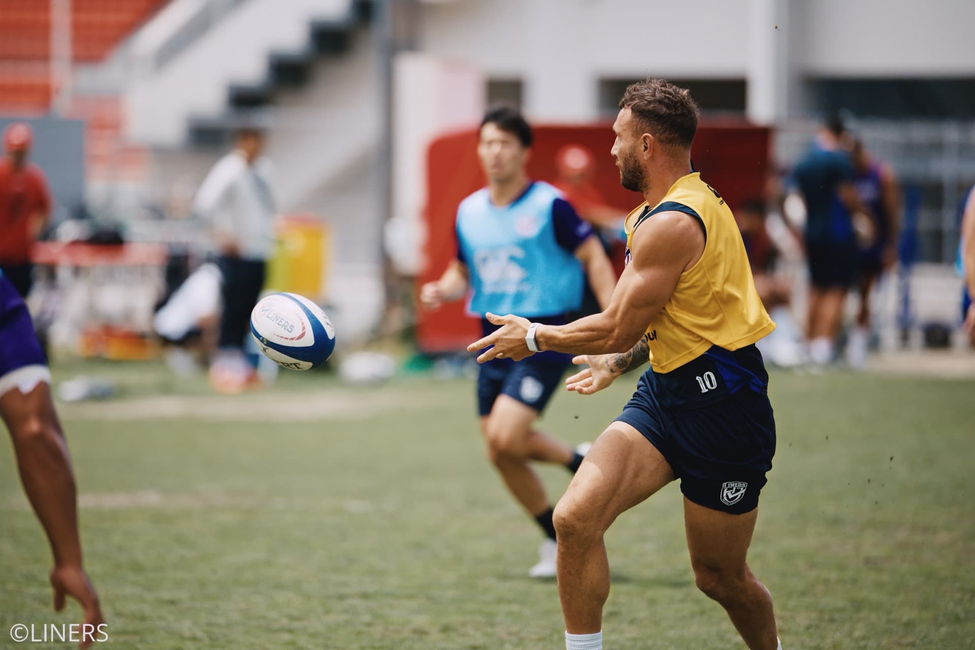Quade Cooper training with PRE SZN
